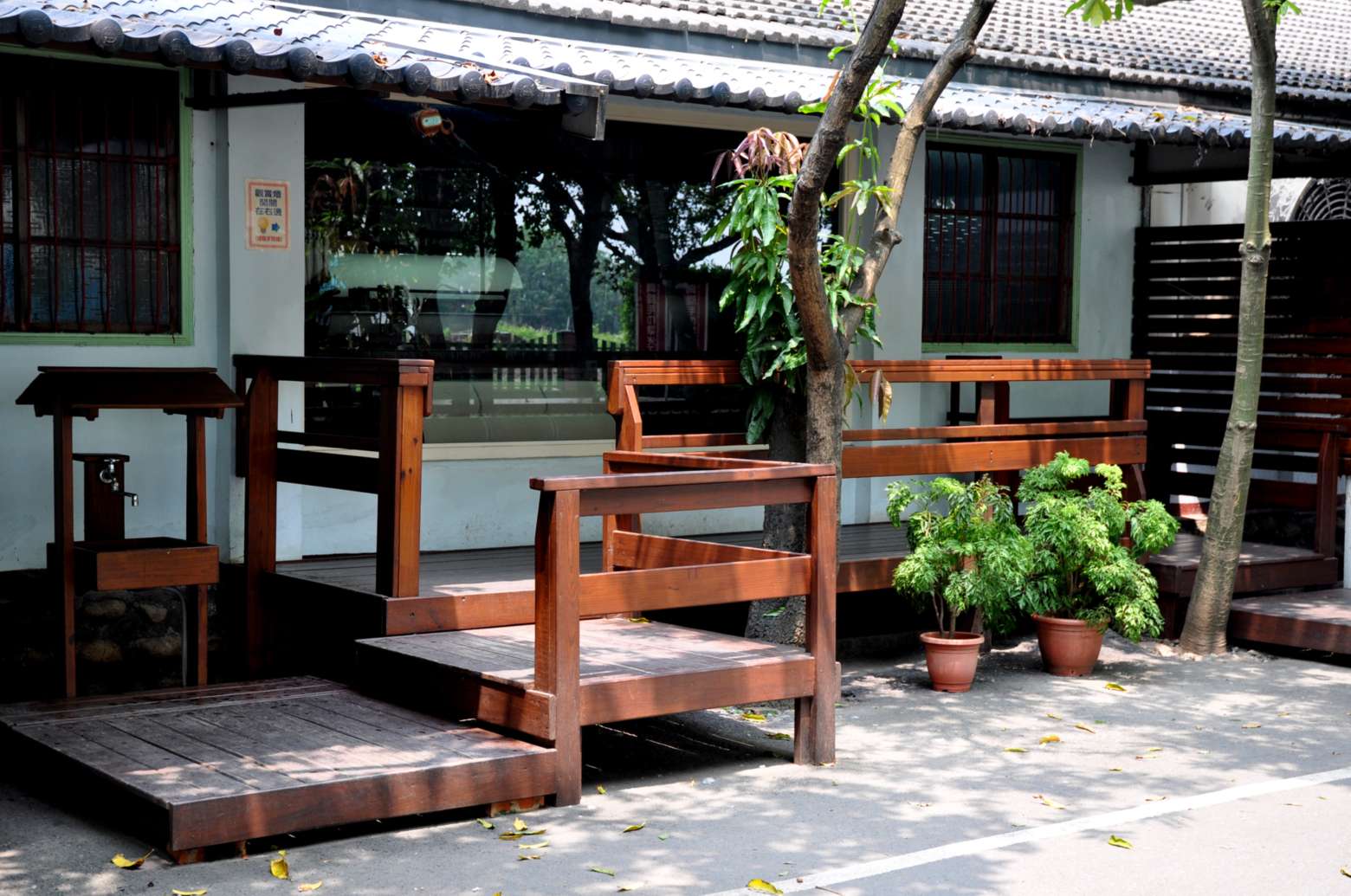觀光工廠早期完成的南方松參觀棧道